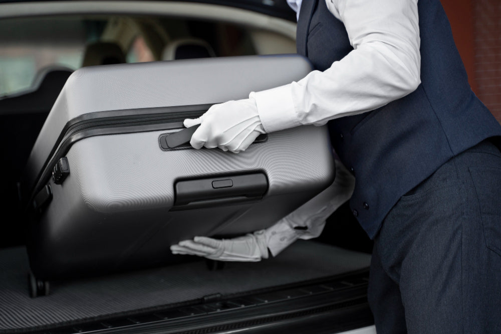 Private Haneda Airport Transfer with Hotel Check-In Support (1-6 people)